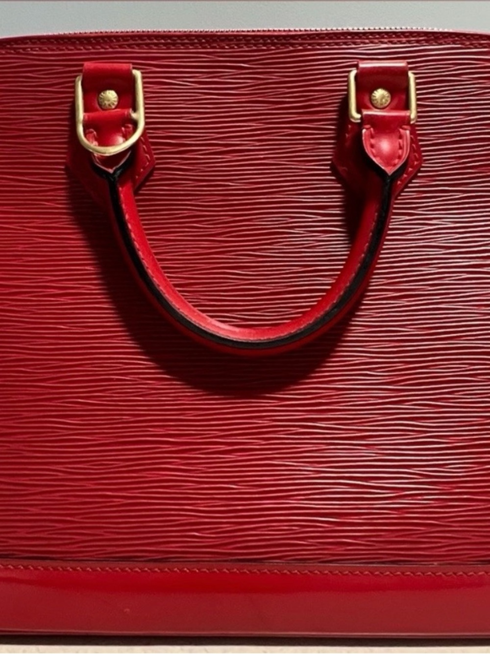 Louis Vuitton Alma Pm Epi Leather